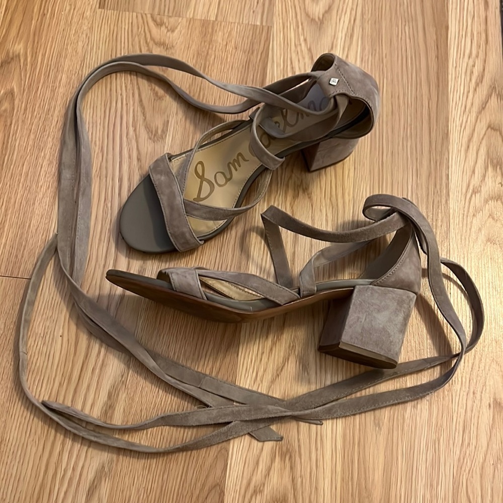 Sam Edelman ankle tie chunky heel size 10.5